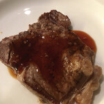 鳴子ホテル - ステーキ。たくさんいただきました！ワサビをつけるとさっぱり。