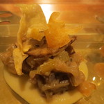 IL TEATRINO DA SALONE - 仔羊のストゥファート：仔羊の蒸し煮、65℃で8時間かけて、仔羊の出汁、タレッジョ・チーズのソース、ミントのソースで2