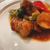 個室中華 頤和園 溜池山王店 - 