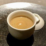 茶禅華 - 胡桃団子…甘さの中に胡桃のコクと薄皮の渋み