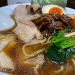 オランダ軒 - ほうれん草も絶対必要‼️