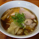 飯田商店 - 飯田商店（ニボっちゃんワンタン・850円）