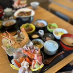 katsugyoranchisemmontemminoru - 海鮮丼と大エビフライ定食