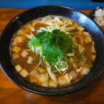 天国麺飯 - ネギ醤油ラーメン 900円