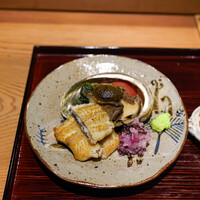 京味 もと井 - アワビの肝焼き、ウナギの白焼き