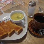 スワンチックカフェ - 料理写真:スープセット モーニング 420円(税込)　(2022.2)