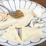 朝めし酒場 ナニコレ食堂 - 