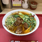 功夫 蘭州ラーメン 中華料理 - 台湾牛肉麺 三角麺 大盛り パクチー普通 ラー油多め