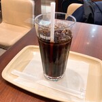 ドトールコーヒーショップ - アイスコーヒーM（275円）