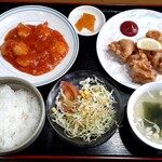 中華料理 歓館 - エビチリランチ(850円也) 3年前もいただきました！