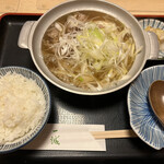 Issei - 肉豆腐定食