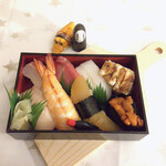 寿司　とし - シャリもギュッと詰まってます☆
でも、ペロリと食べれてしまう