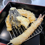 Agetate Sakusaku Tempura Shichifuku - 