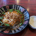 美味仙 - 料理写真:台湾ラーメン＋小ライス