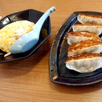 町田商店 - 半チャーハン+餃子