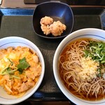 なか卯 - 料理写真:玉子丼(小)、はいからそば、竜田揚げ