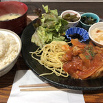 ブック＆カフェ喫茶去 - 