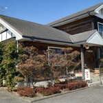 分校 - 店舗外観