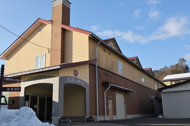 ワインシャトー大迫 &ndash; 花巻市の隠れ家バーで楽しむ厳選ワインと軽食