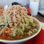 濃厚鶏白湯タンメン まつ井 - 野菜のチョモランマ