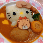 キャラクターフードコート - キティのチーズインハンバーグカレー1400円