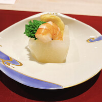 足利伊萬里 - 先付（枡大根盛り）