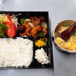 福来軒 - 令和4年2月
本日のサービスランチ
酢豚＋肉団子＋サラダ＋ご飯＋スープ 690円