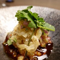 CHINA.KISSHO nagoya - もっちりごま豆腐とクラゲの冷製 　～ピリ辛よだれ鶏のソース～