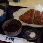 かつ蔵 - ロースカツ膳920円