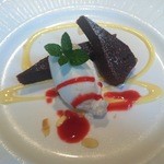 イル・ソーニョ - ドルチェ（バニラジェラートとガトーショコラ）