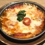 Yakushima De Minshuku Yatteimashita - 黒豚トマトチーズ焼き