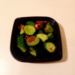 塩ザンギとお総菜 ひろちゃん - ピリ辛きゅうり 270円