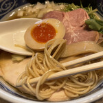 寿製麺 よしかわ - 麺アップ