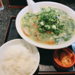 薩摩っ子ラーメン - ラーメンニンニク入りネギガバ定食