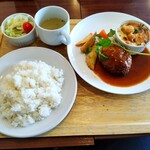 洋食　cafe 梟 - Aランチ。