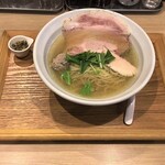 ラーメン 普通 - 貝出汁塩ラーメン