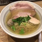 ラーメン 普通 - 貝出汁塩ラーメン