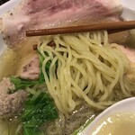 ラーメン 普通 - 貝出汁塩ラーメン