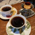 モトマチ喫茶 - ブレンドコーヒーとプリン
