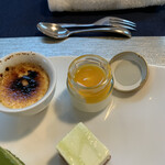 ビストロ・ヨシムラ - ブリュレ　と　ムース