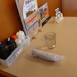 月見茶屋 - テーブルセットアップ状況