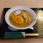 月見茶屋 - 南濃みかんラーメン　737円