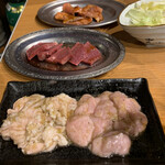 Horumon Yakiniku Buchi - 