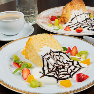 通し営業なのでカフェとしての利用もおすすめ♪