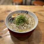 博多豚骨ラーメン伍 - 