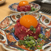 神戸焼肉 金虎 - ユッケ
