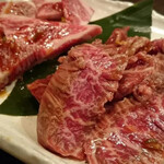 炭火焼肉 貴仙 - 