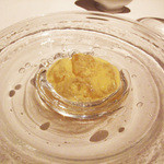 ル・マノアール・ダスティン - ワラビのクネル　アングレーズソース