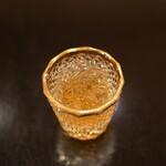 まき村 - 軽く氷らせたブランデーの梅酒