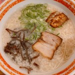 Menkuiya - 博多ラーメンです。（2022.2 byジプシーくん）